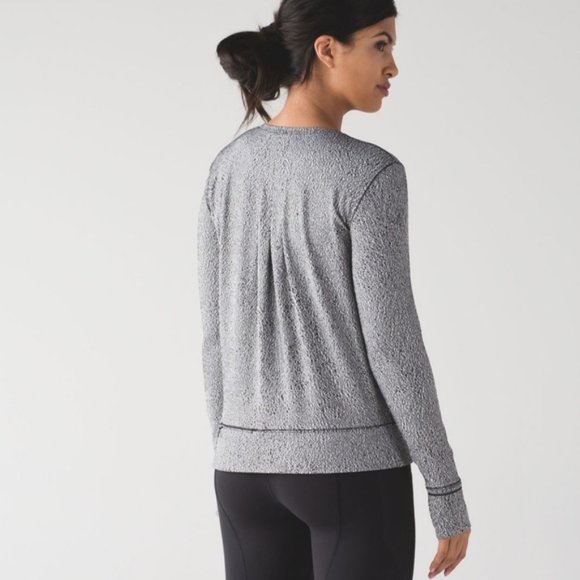 Lululemon Rush Hour Long Sleeve Pullover Running Top Size 6 Athletic Workout Gym - Picture 2 of 12